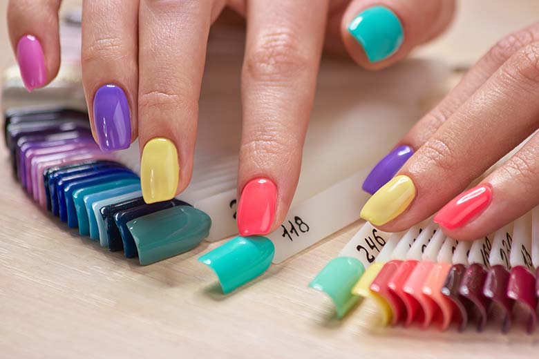 Como Fazer Unhas de Gel